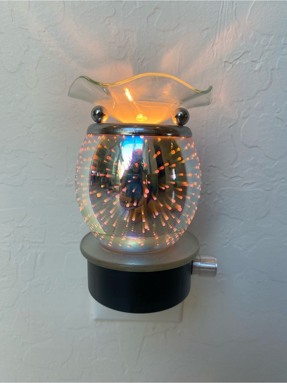 Iridescent Glass Electric Plug-In Wax Warmer - Multicolor Glow